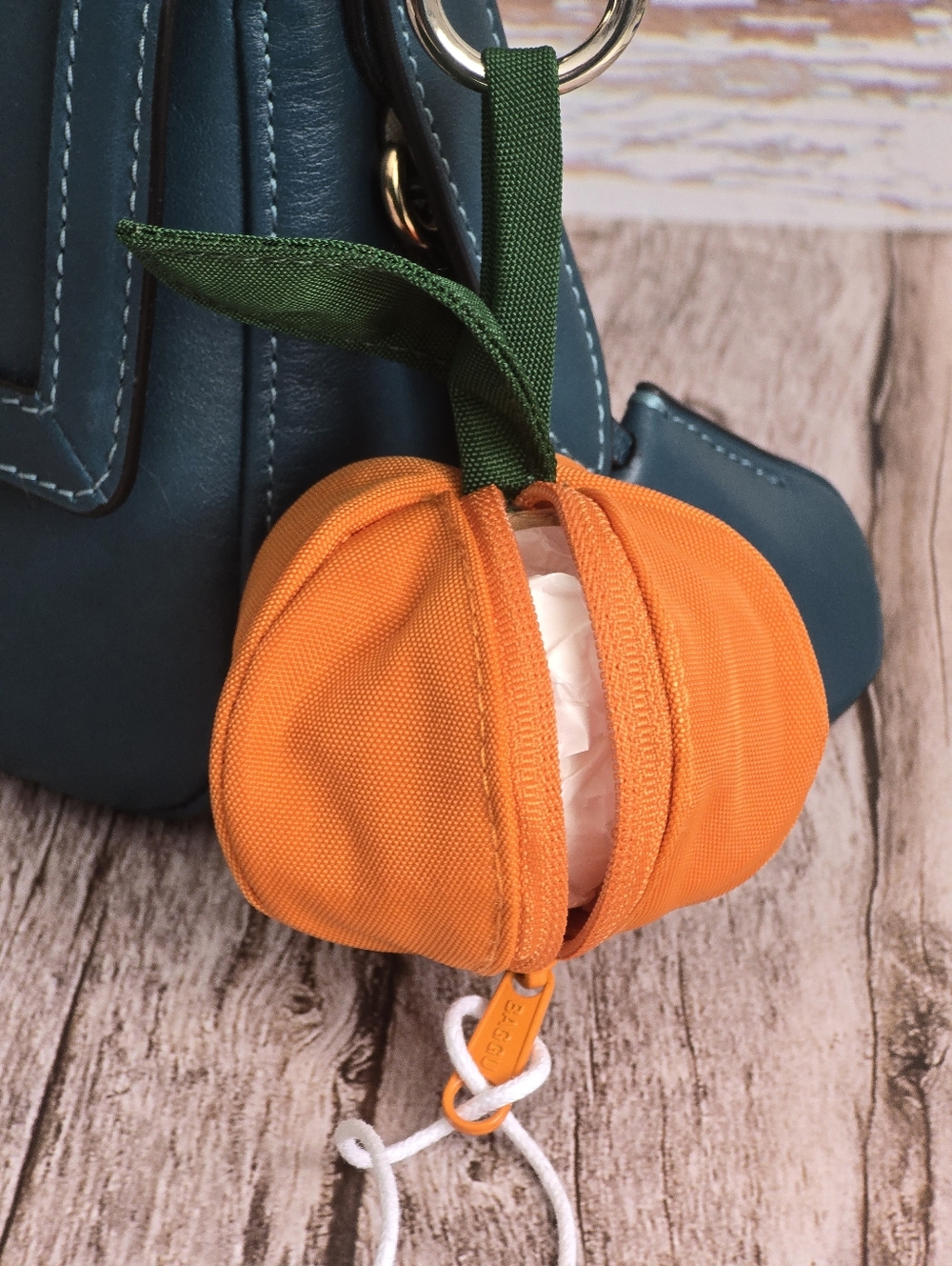 *NWT* BAGGU Mandarin Bag Charm, Baggu Orange Pouch Bag Charm - Picture 9 of 11